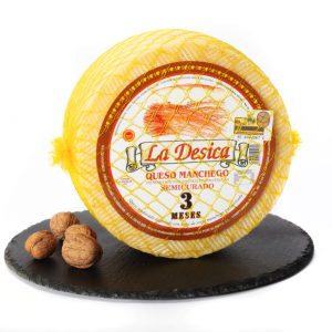 Semicured Cheese with D.O. La Desica